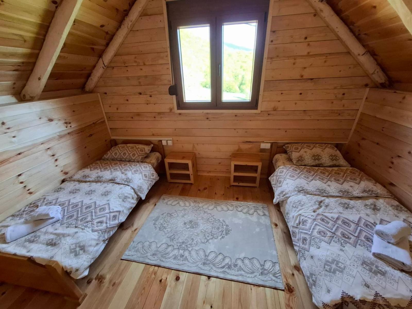 Bungalows Malagic Gusinje Luaran gambar